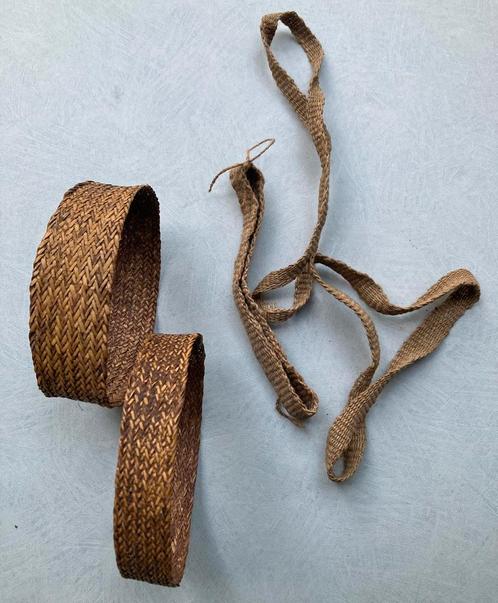 Papua weefsels arm banden Papoea, Antiek en Kunst, Kunst | Niet-Westerse kunst, Verzenden