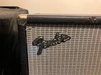 Fender bass cabinet, Muziek en Instrumenten, Versterkers | Bas en Gitaar, Ophalen, Gebruikt, Basgitaar, 100 watt of meer