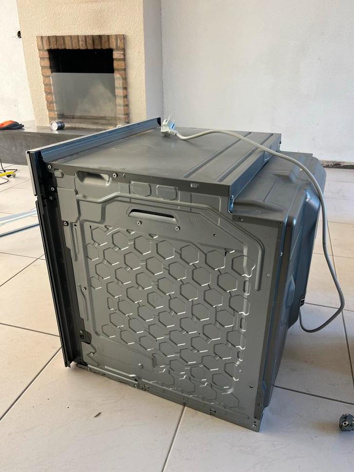 Bosch HBA534BS0 Serie 4 Oven/Combimagnetron - Dec 2023, Witgoed en Apparatuur, Ovens, Gebruikt, Inbouw, Oven, 45 tot 60 cm, Hete lucht