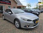 Mazda 3 1.5 TS. zeer netjes & dealer onderhouden. o.a. stoel, Voorwielaandrijving, Euro 5, Gebruikt, Zwart