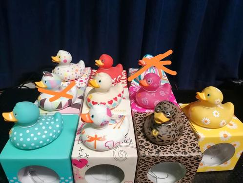 💕 - Romantiek en Stijl: Liefdevolle & Fashion 10 BUD Ducks!, Verzamelen, Overige Verzamelen, Gebruikt, Ophalen of Verzenden
