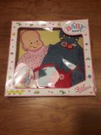 Vintage Baby Born Outfit Nieuw in Doos NRFB, Kinderen en Baby's, Speelgoed | Poppen, Ophalen of Verzenden, Nieuw, Babypop