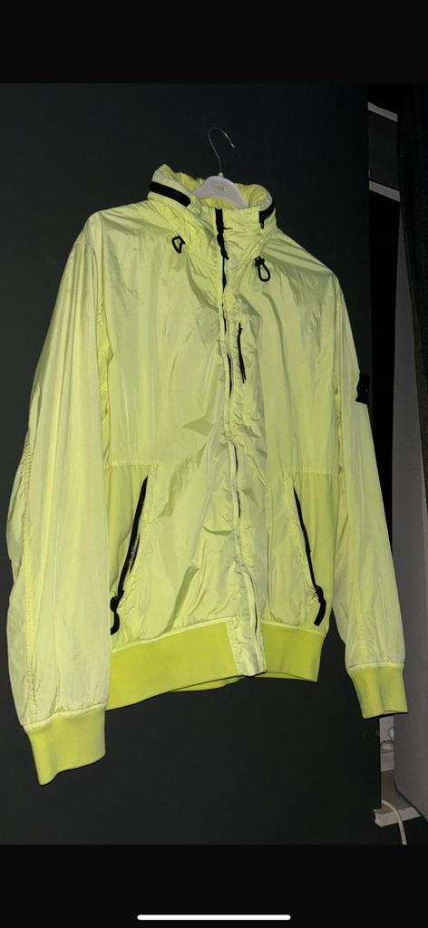 Stone Island Jas Windbreaker neon (heel zeldzaam) Orgineel, Kleding | Heren, Jassen | Zomer, Zo goed als nieuw, Maat 52/54 (L)