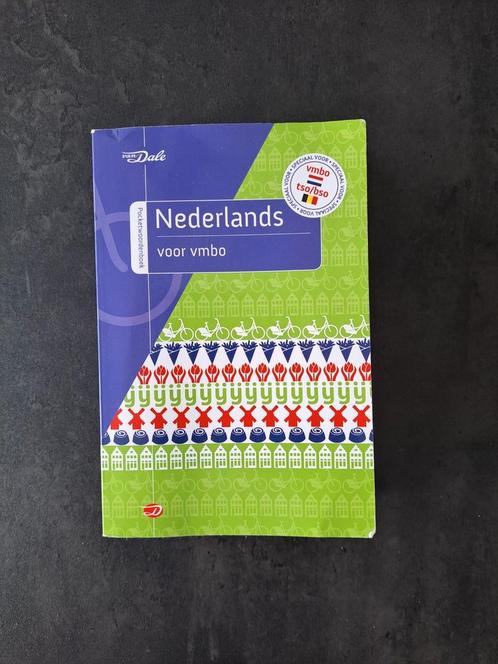 Van Dale pocketwoordenboek Nederlands voor vmbo, Boeken, Woordenboeken, Zo goed als nieuw, Van Dale, Ophalen