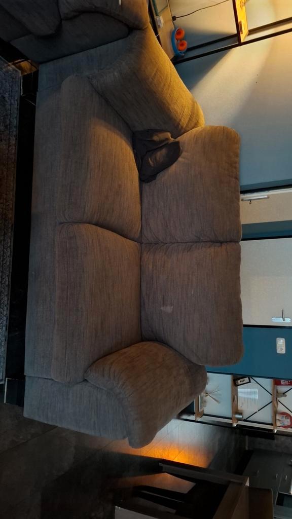 Grijze 2- en 2.5-zits bank, Huis en Inrichting, Banken | Bankstellen, Gebruikt, Rechte bank, Vierpersoons of meer, 75 tot 100 cm