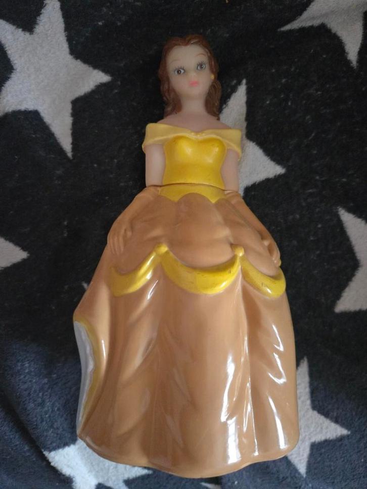 Disney belle figuur / poppetje hervulbaar is en hoog 22,5 cm, Verzamelen, Disney, Zo goed als nieuw, Beeldje of Figuurtje, Assepoester of Belle
