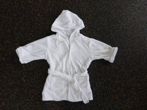 NIEUW badjasje maat 80 gevoerd geborduurde GIRAF, Kinderen en Baby's, Babykleding | Maat 80, Nieuw, Jongetje of Meisje, Jasje