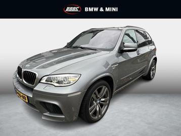 BMW X5M 4.4i 555pk Akrapovic | Facelift | Panodak | Keyless  beschikbaar voor biedingen