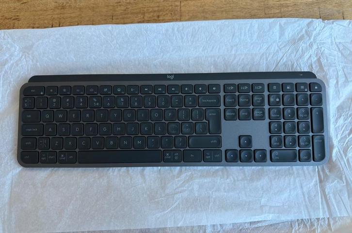 Logitech MX Keys S, Computers en Software, Toetsenborden, Zo goed als nieuw, Ophalen