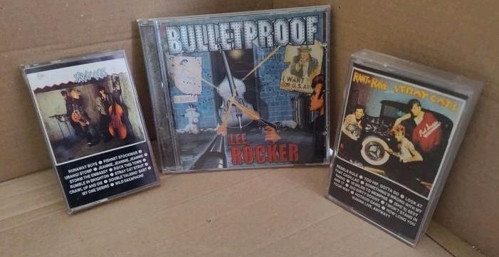 2 muziek cassettes Stray Cats en CD bulletproof Lee Rocker, Cd's en Dvd's, Cassettebandjes, Zo goed als nieuw, Origineel, Rock en Metal