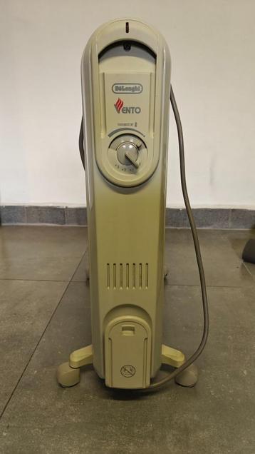 Delonghi Olieradiator v551225 goede staat beschikbaar voor biedingen