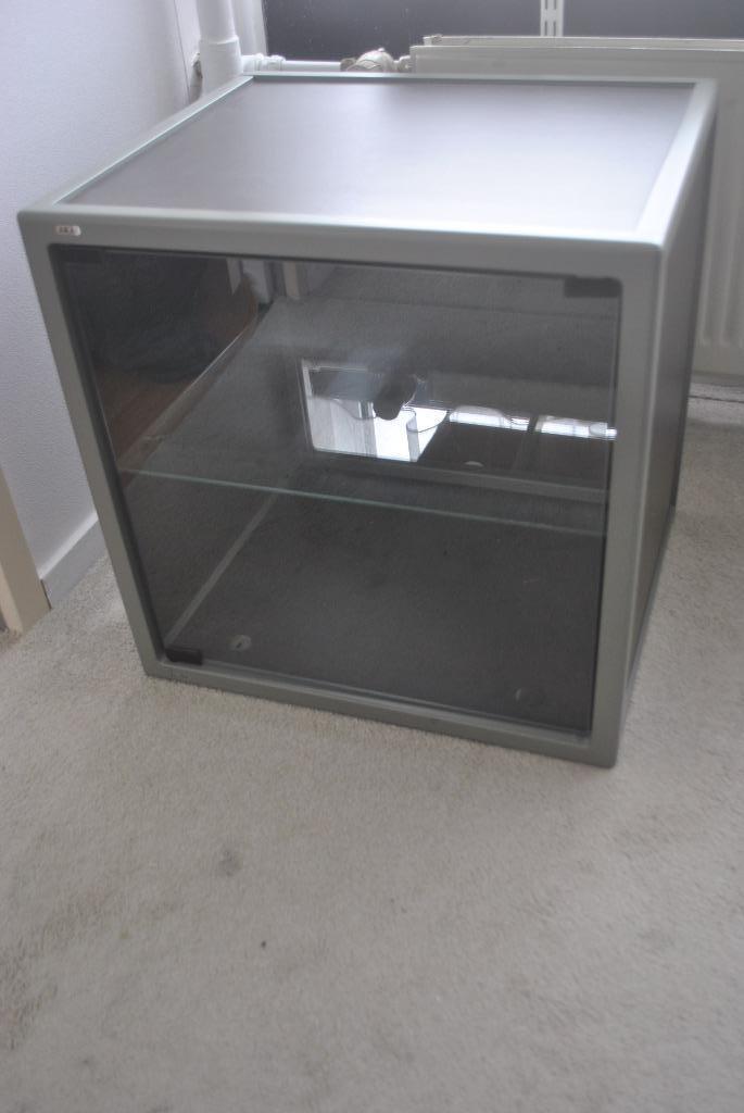 Cube, Akai, PB design, vintage, Huis en Inrichting, Kasten | Televisiemeubels, Gebruikt, Minder dan 100 cm, 50 tot 100 cm, 25 tot 50 cm