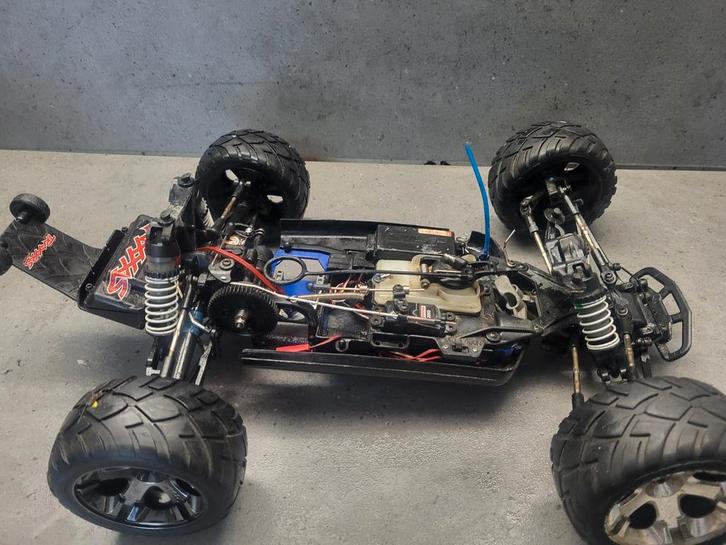 Traxxas jato chassis, Hobby en Vrije tijd, Modelbouw | Radiografisch | Auto's, Zo goed als nieuw, Auto onroad, Ophalen of Verzenden
