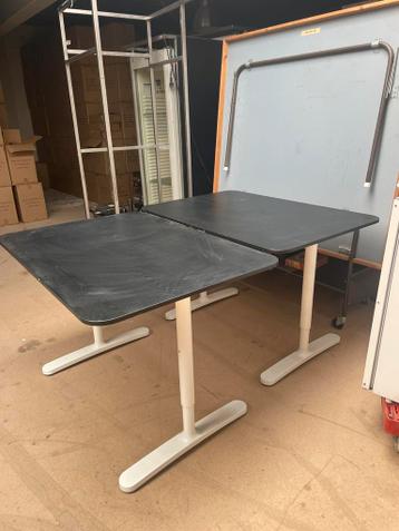 Twee bekant bureau’s ikea - afbeelding 2