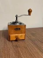 Vintage handkoffiemolen PeDe, Ophalen of Verzenden