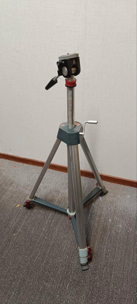 Verstelbaar en wendbaar statief, Audio, Tv en Foto, Fotografie | Statieven en Balhoofden, Gebruikt, Driepoot, Minder dan 150 cm