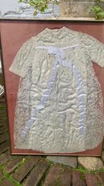 Antieke Doopjurk ingelijst, Ophalen