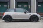 Mini Mini 1.5 136pk AUT Cooper Camden Edition | Apple CarPla, Auto's, Mini, 12 maanden, Gebruikt, 4 stoelen, Origineel Nederlands