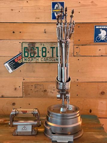 Blitzway T-800 Endoskeleton Arm & Brain Chip Terminator 2 beschikbaar voor biedingen