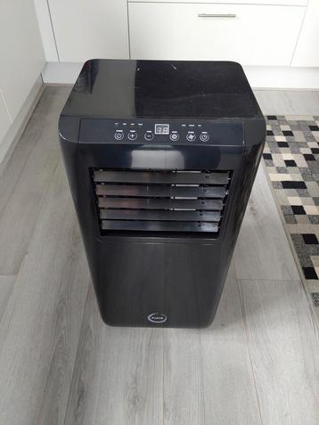 Fuave ACB09Z22 mobiele airco vrijwel nieuw 9000 BTU beschikbaar voor biedingen