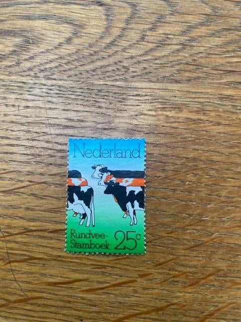 108 - postfrisse zegel nr.1052 (Koe), Postzegels en Munten, Postzegels | Nederland, Ophalen of Verzenden, Na 1940, Postfris