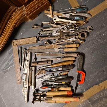 Partij gereedschap  beschikbaar voor biedingen