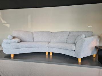 Uitverkoop! Ovale montèl 4-zitshoekbank grijs 60% korting beschikbaar voor biedingen