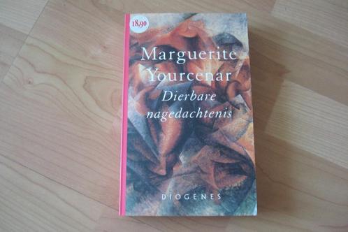 Dierbare Nagedachtenis - Marguerite Yourcenar, Boeken, Literatuur, Gelezen, Ophalen of Verzenden