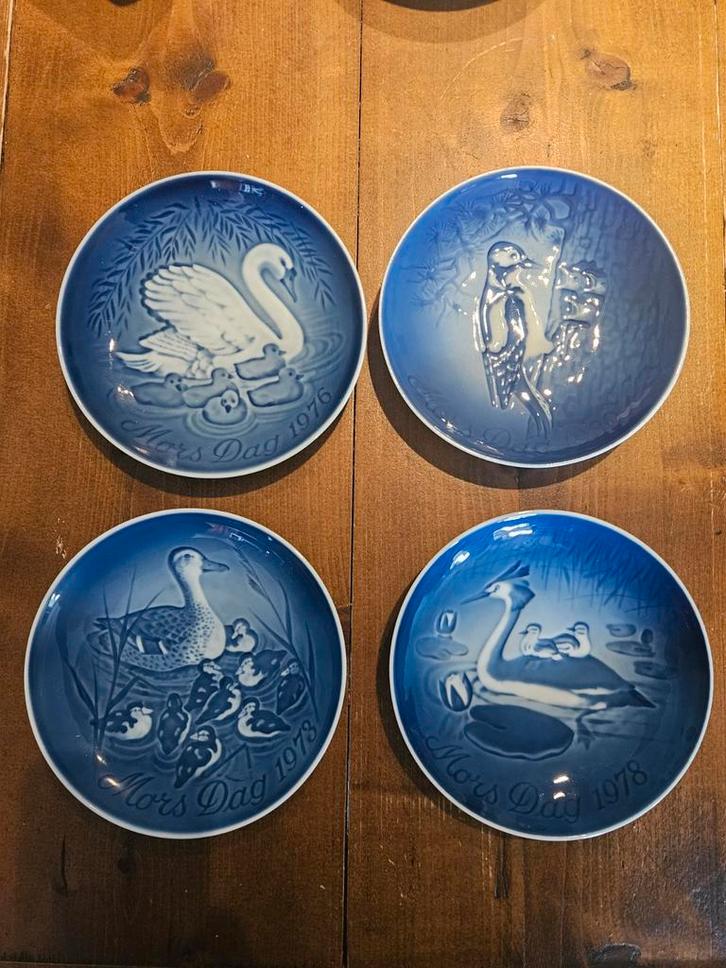 Bing og Grøndahl moederdagbordjes, Antiek en Kunst, Antiek | Wandborden en Tegels, Ophalen of Verzenden