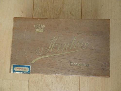 Mentor houten sigarendoos, Verzamelen, Rookartikelen, Aanstekers en Luciferdoosjes, Gebruikt, Tabaksdoos of Verpakking, Ophalen of Verzenden