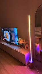 Philips Hue White and ColorSigne Gradient Vloerlamp, Huis en Inrichting, Lampen | Vloerlampen, Ophalen of Verzenden, Zo goed als nieuw