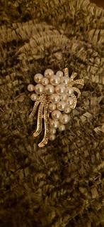 Verschillende Broche met Parel en Strass zie alle foto's, Sieraden, Tassen en Uiterlijk, Met strass, Overige materialen, 4 tot 7 cm