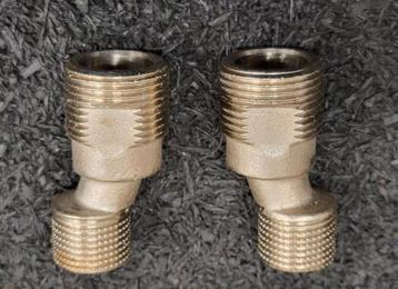 2x S-Koppelingen voor montage thermostatische douchekraan. beschikbaar voor biedingen