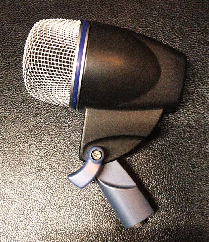 JTS NX-2 Bass/Kick Dynamic instrument microphone, Muziek en Instrumenten, Microfoons, Zo goed als nieuw, Zangmicrofoon, Ophalen of Verzenden