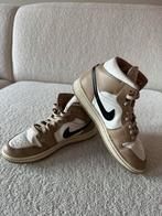 Nike Air Jordan maat 38 - Nette Staat, Ophalen of Verzenden, Wit, Sneakers of Gympen