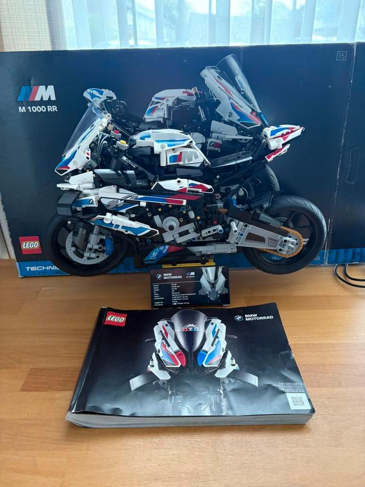 Lego Technic 42130 BMW 1000 RR, Kinderen en Baby's, Speelgoed | Duplo en Lego, Zo goed als nieuw, Lego, Complete set, Ophalen of Verzenden