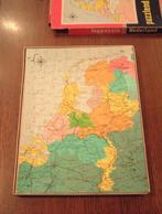 houten legpuzzel uit de oude jaren 60 de kaart van Nederland, Ophalen of Verzenden, Legpuzzel