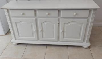 Keuken dressoir grenen wit geschilderd.GRATIS OPHALEN!! beschikbaar voor biedingen
