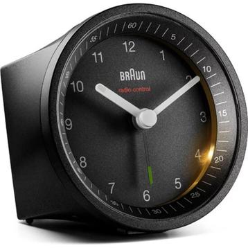 Braun BC07B-DCF analoge wekker, radiogestuurd(Nieuw in doos) beschikbaar voor biedingen