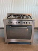 Nette Indesit Fornuis 5 pits RVS 90 cm breed, 60 cm of meer, Grill, Ophalen of Verzenden, Zo goed als nieuw