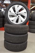 Org. 17" Volkswagen Golf 8 Velgen "Norfolk" + Winterbanden, Auto-onderdelen, Gebruikt, Banden en Velgen, 17 inch, Personenwagen