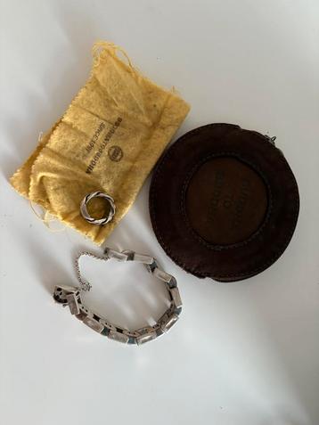 Buddha to Buddha armband en/of ring beschikbaar voor biedingen