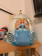 Assepoester Koets Keramische Koektrommel Disney Collectible, Antiek en Kunst, Ophalen