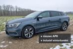 Renault Mégane IV Estate 1.2 TCe Limited Bose Grey titanium, Auto's, Renault, Voorwielaandrijving, 4 cilinders, Leder en Stof