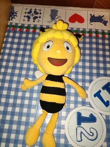 Maya de Bij knuffel 32 cm groot  beschikbaar voor biedingen