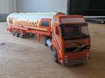 Volvo Truck met tankwagen van AWM AMW modellen, Hobby en Vrije tijd, Modelauto's | 1:87, Ophalen of Verzenden, Zo goed als nieuw