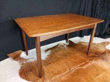 Vintage uitschuifbare eettafel jaren 60 Deense stijl beschikbaar voor biedingen