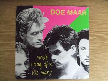 DOE MAAR   SINDS 1 DAG OF 2 / HET LEVEN GAAT DOOR / ER VERAN beschikbaar voor biedingen