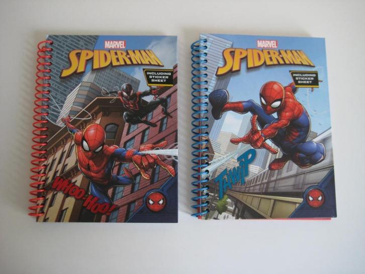 2x Spiderman notitieboek met stickers NIEUW, Diversen, Notitieboeken, Nieuw, A5, Ophalen of Verzenden