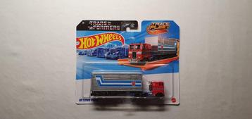 Hot Wheels Track Fleet Optimus Prime beschikbaar voor biedingen